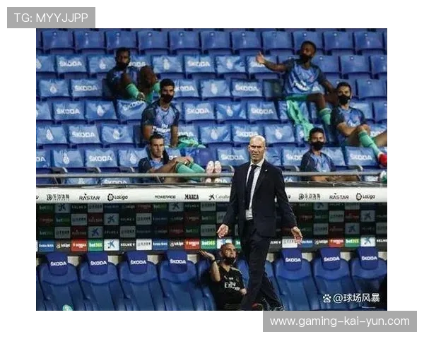 皇马训练场爆内部矛盾?主帅否认但细节耐人寻味