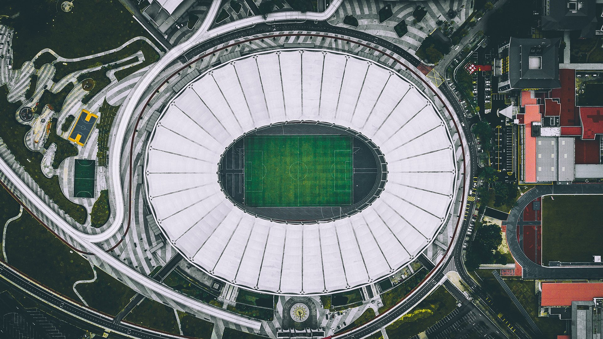 世界自行车夜间安全倡议:灯光与路线优化提上日程,自行车夜行装备